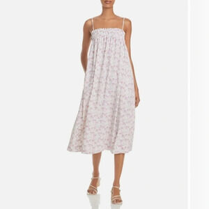 Wayf midi dress in excellent condition size XS.​